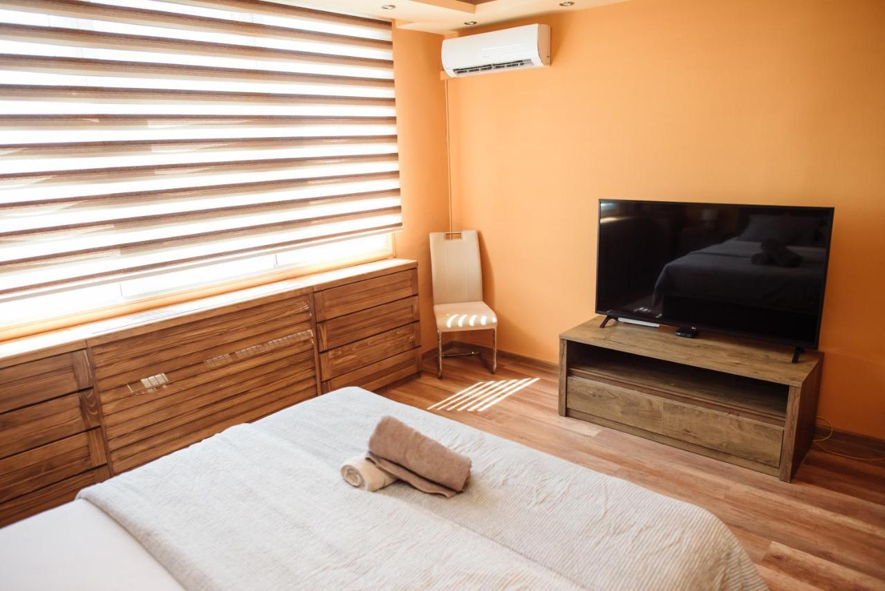 Lara Apartman Apartment Subotica Exterior photo